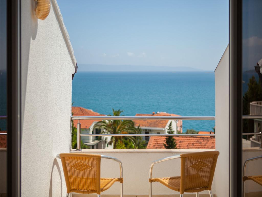 Apartments Kairos Seget Vranjica Extérieur photo